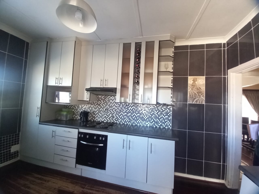 3 Bedroom Property for Sale in Cambridge West Eastern Cape